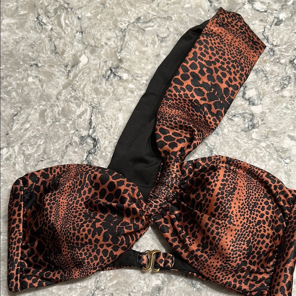 NWOT BAOBAB Leopard Print Bandeau swim bikini Top Size: Small